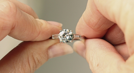gallery-image-of-cartier-ring